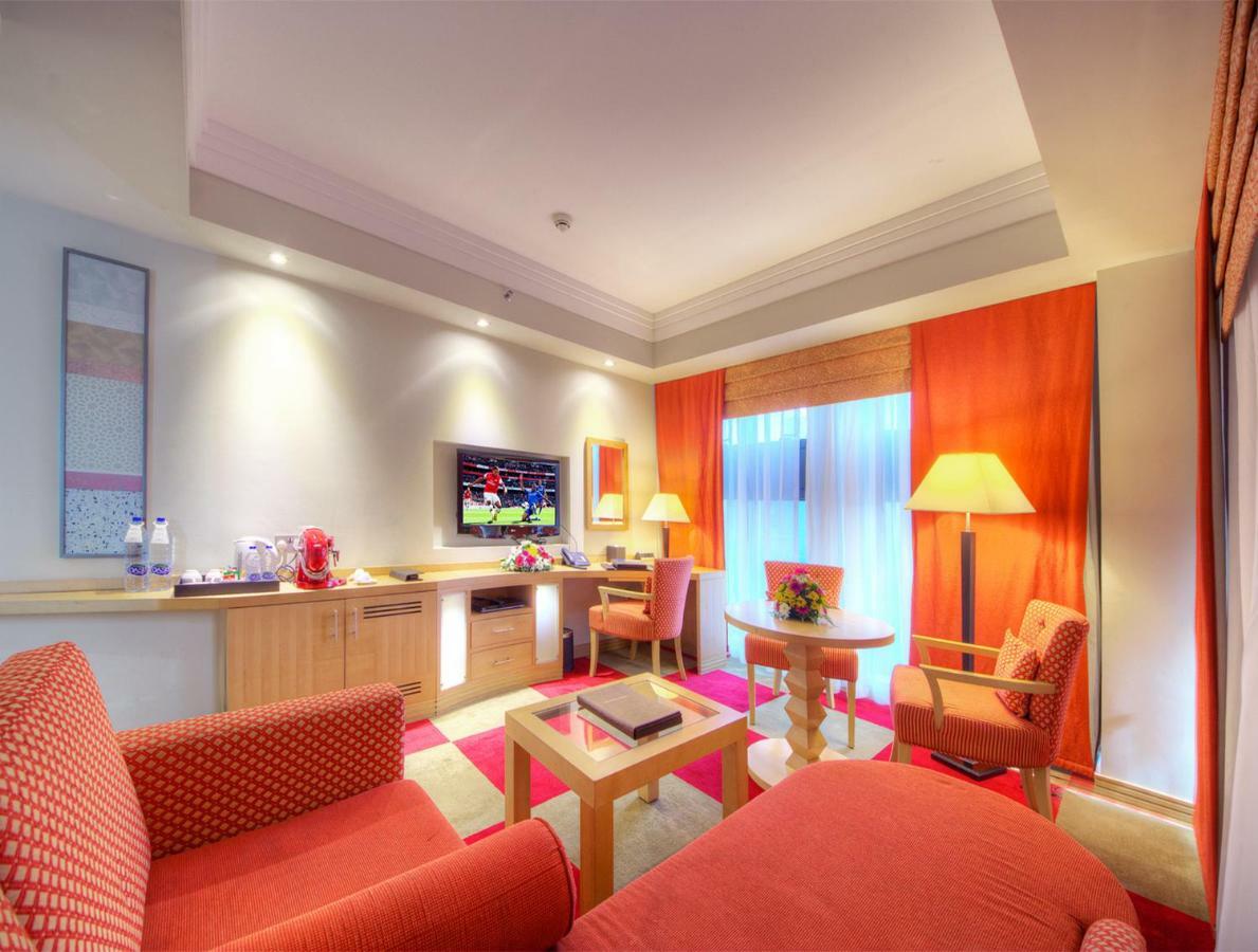 Halo Hotel Dubai Eksteriør billede