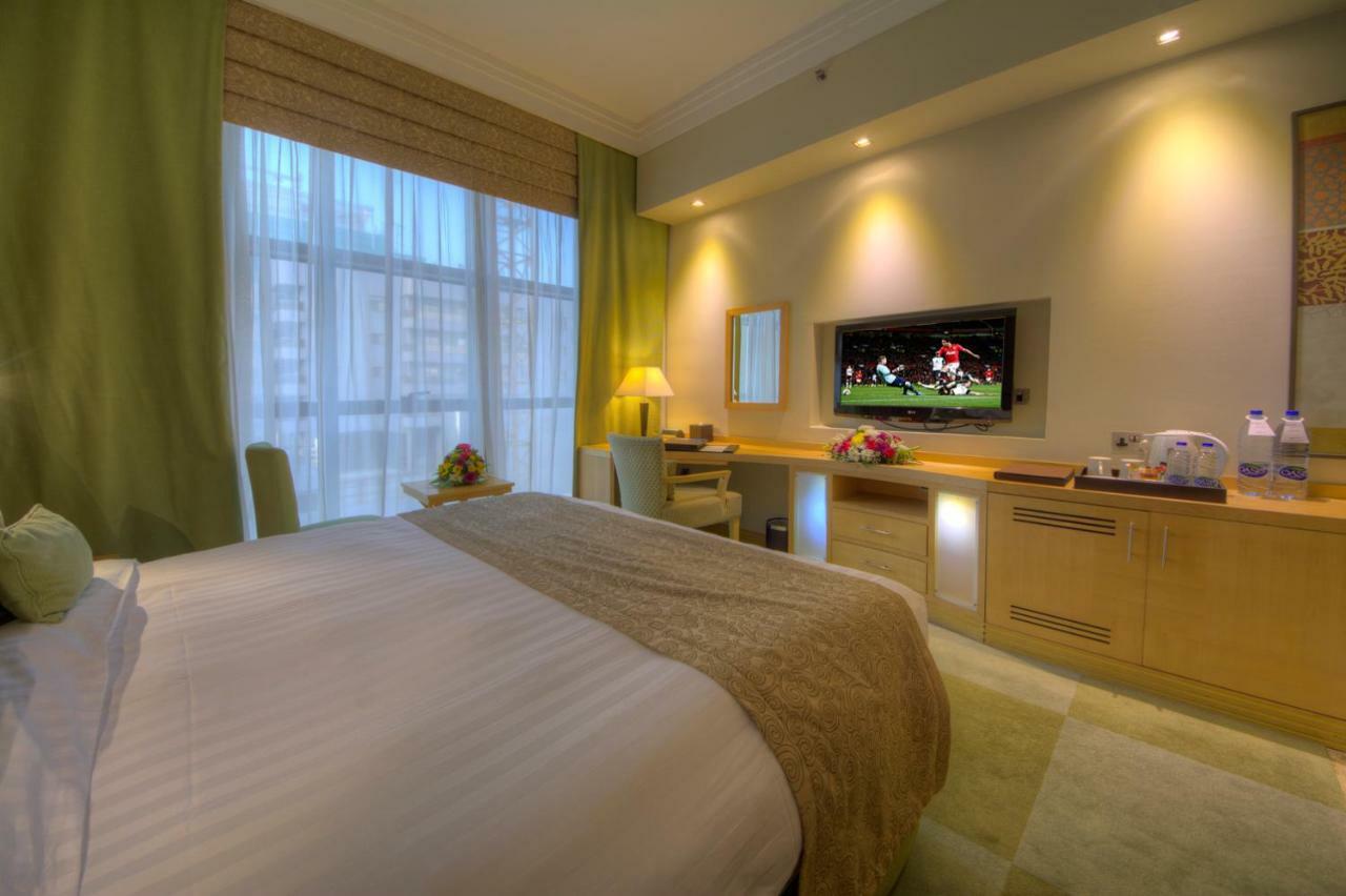 Halo Hotel Dubai Eksteriør billede