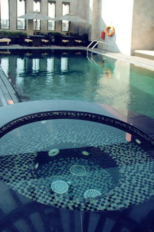 Halo Hotel Dubai Eksteriør billede